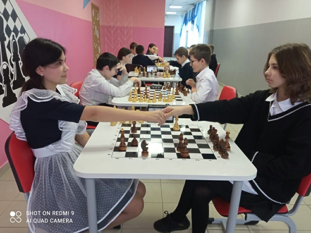 Шахматный турнир среди обучающихся  5-8 классов.